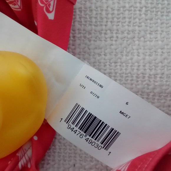 Desert Rose Seashell Angel-Sleeve Bikini - Picture 4 of 7